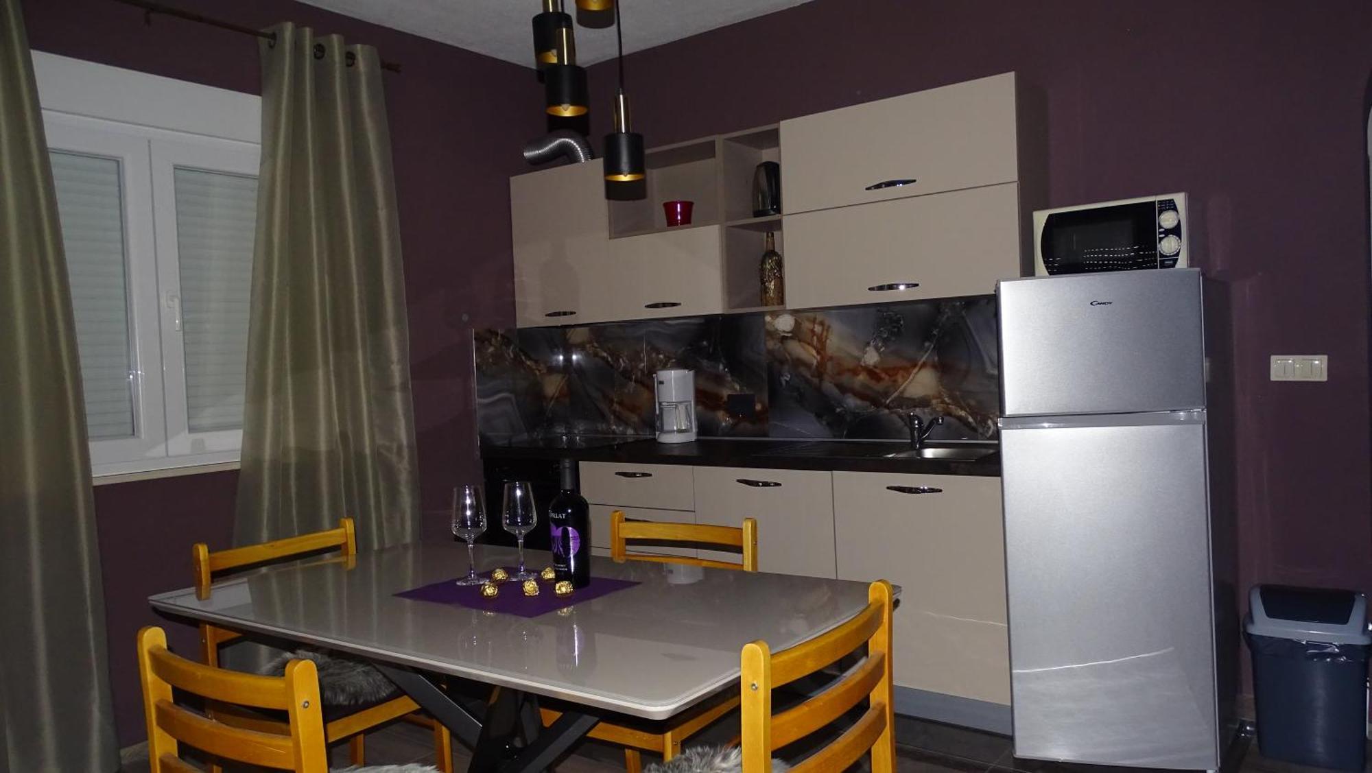 Apartments Luna Sukosan Luaran gambar