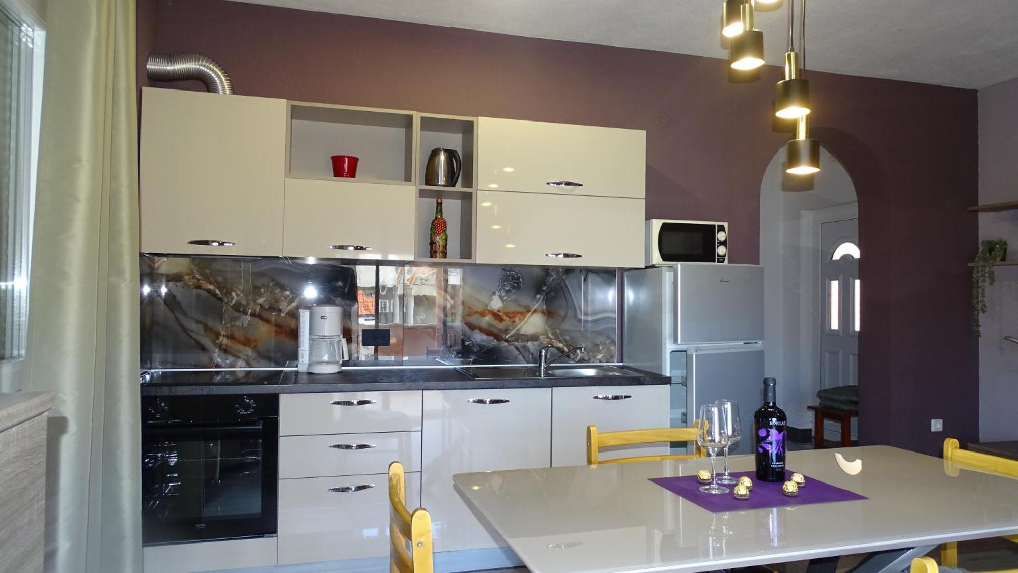 Apartments Luna Sukosan Luaran gambar