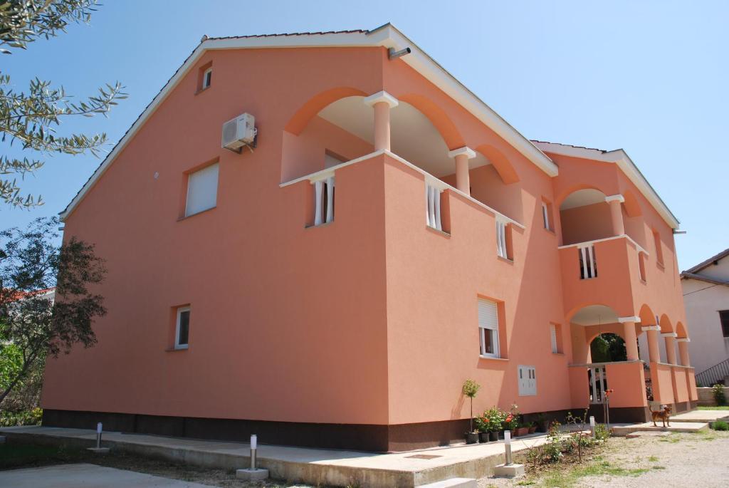 Apartments Luna Sukosan Luaran gambar